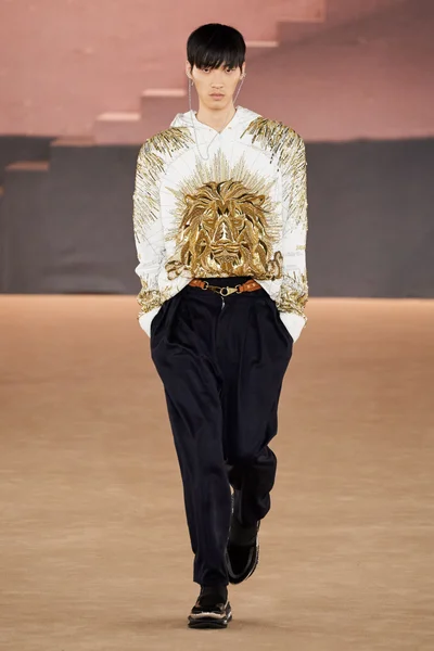 Look 33